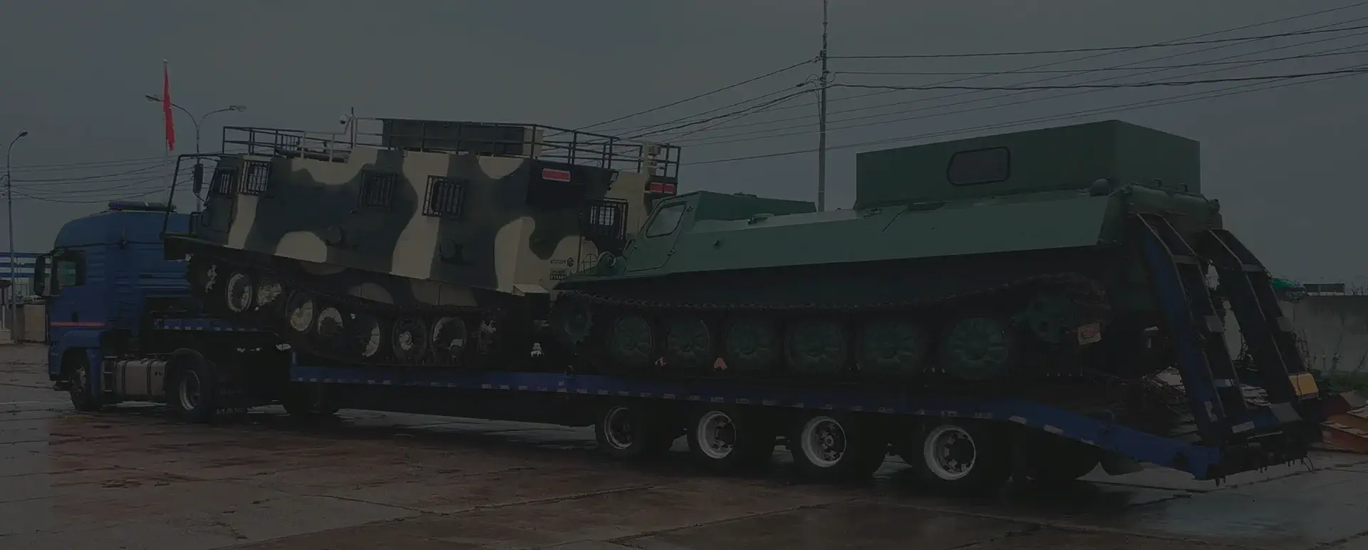 Транспортировка танков и ракет в поселке Весёлый (Южный округ - Ростовская область) с соблюдением секретности.